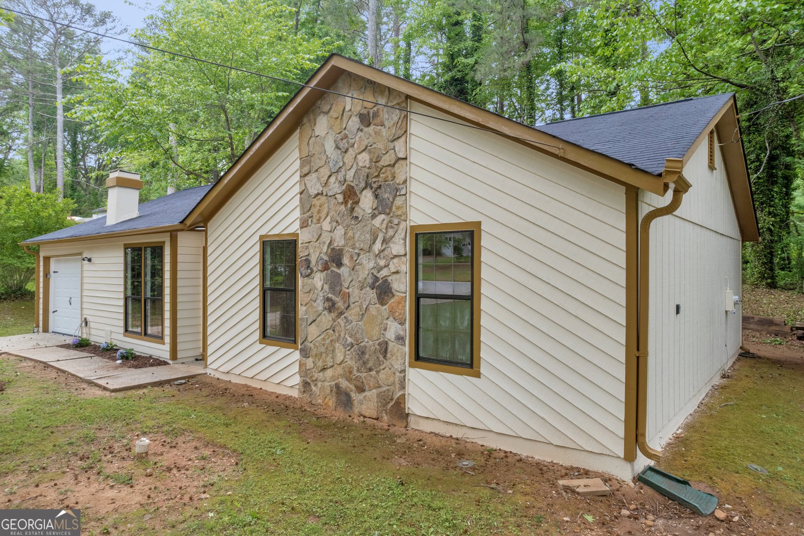 1829 Herringbone Hollow Lithonia - 2