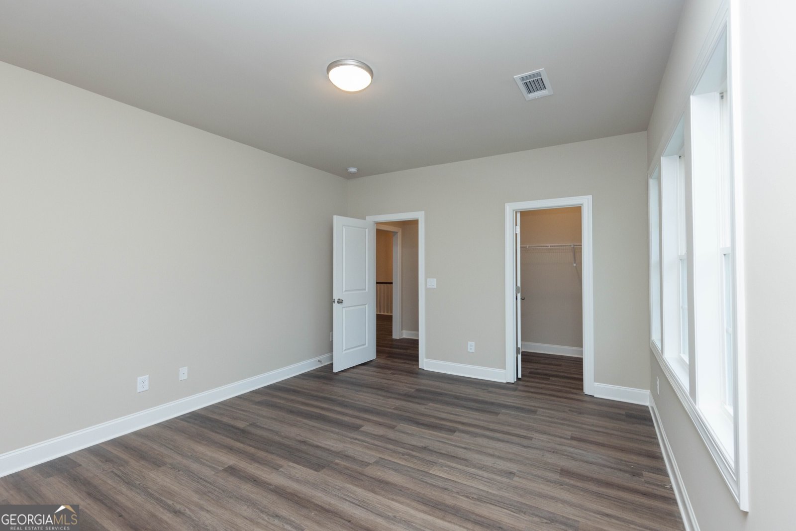 5587 Spring Street Flowery Branch - 30