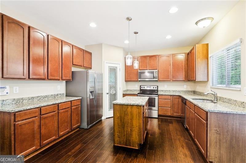 1647 Shire Village Drive Sugar Hill - 3
