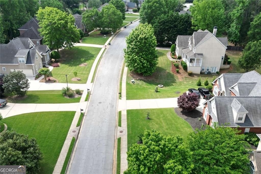 1035 Eagles Brooke Drive Locust Grove - 44