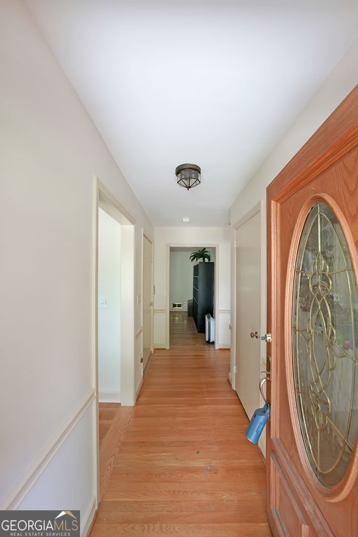 6835 Castleton Drive Sandy Springs - 3
