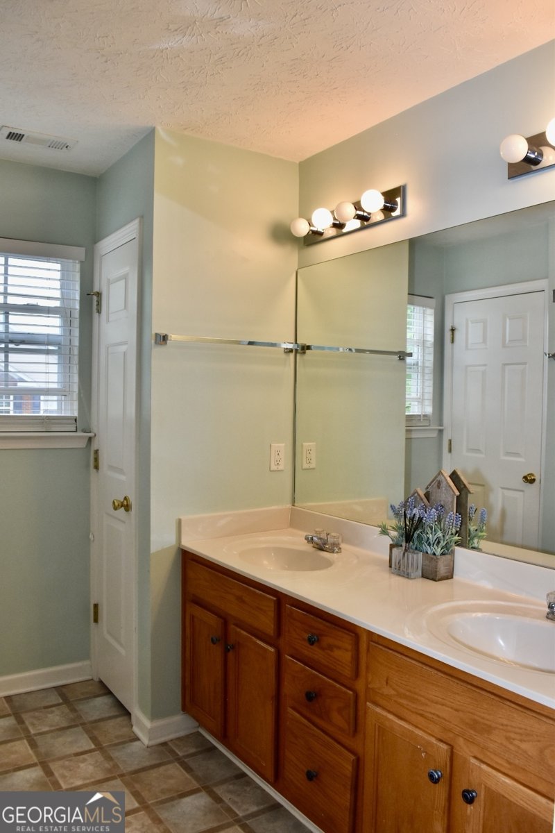 1218 Matt Moore Court Lithia Springs - 22