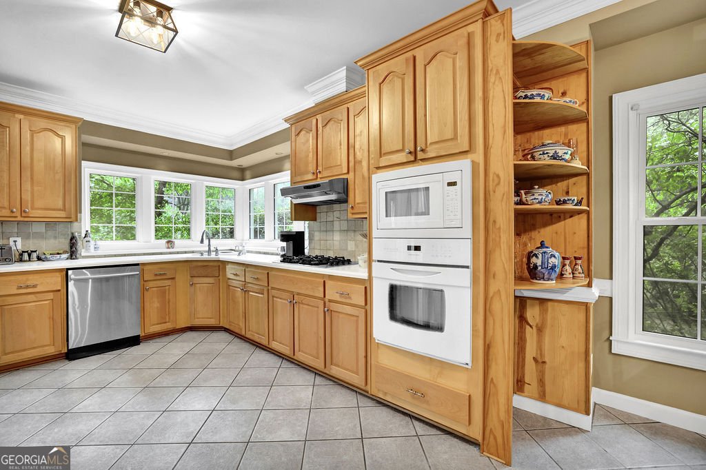 842 Laurel Crest Court Marietta - 10