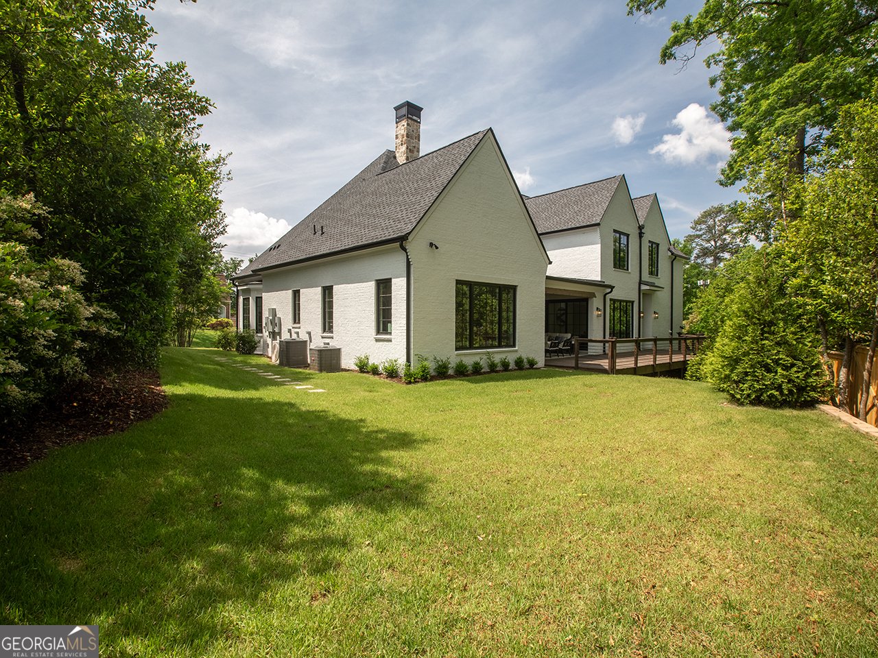 464 Pine Tree Drive Atlanta - 68