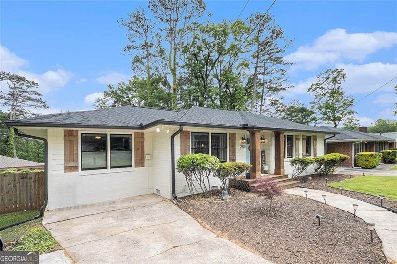 2779 Fairlee Drive Decatur - 2