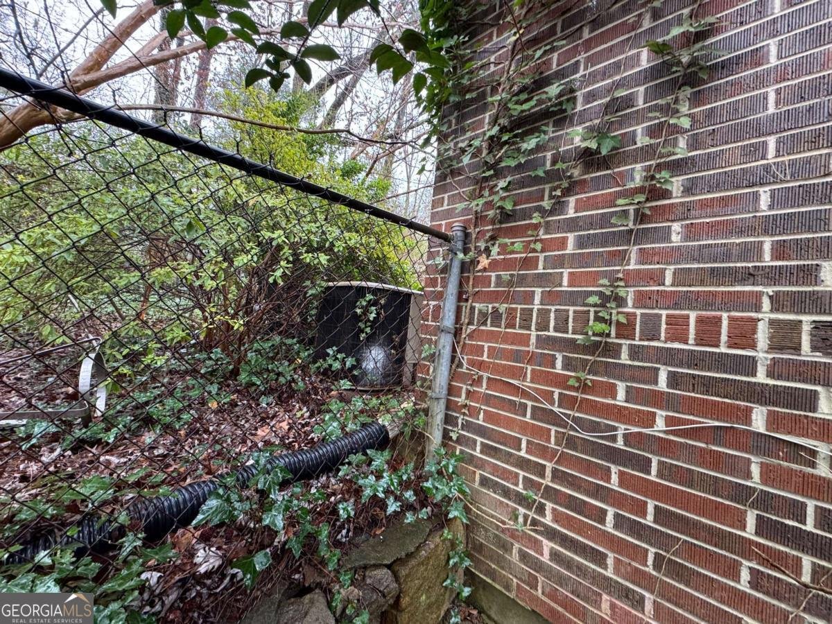 2234 Glendale Drive Decatur - 32
