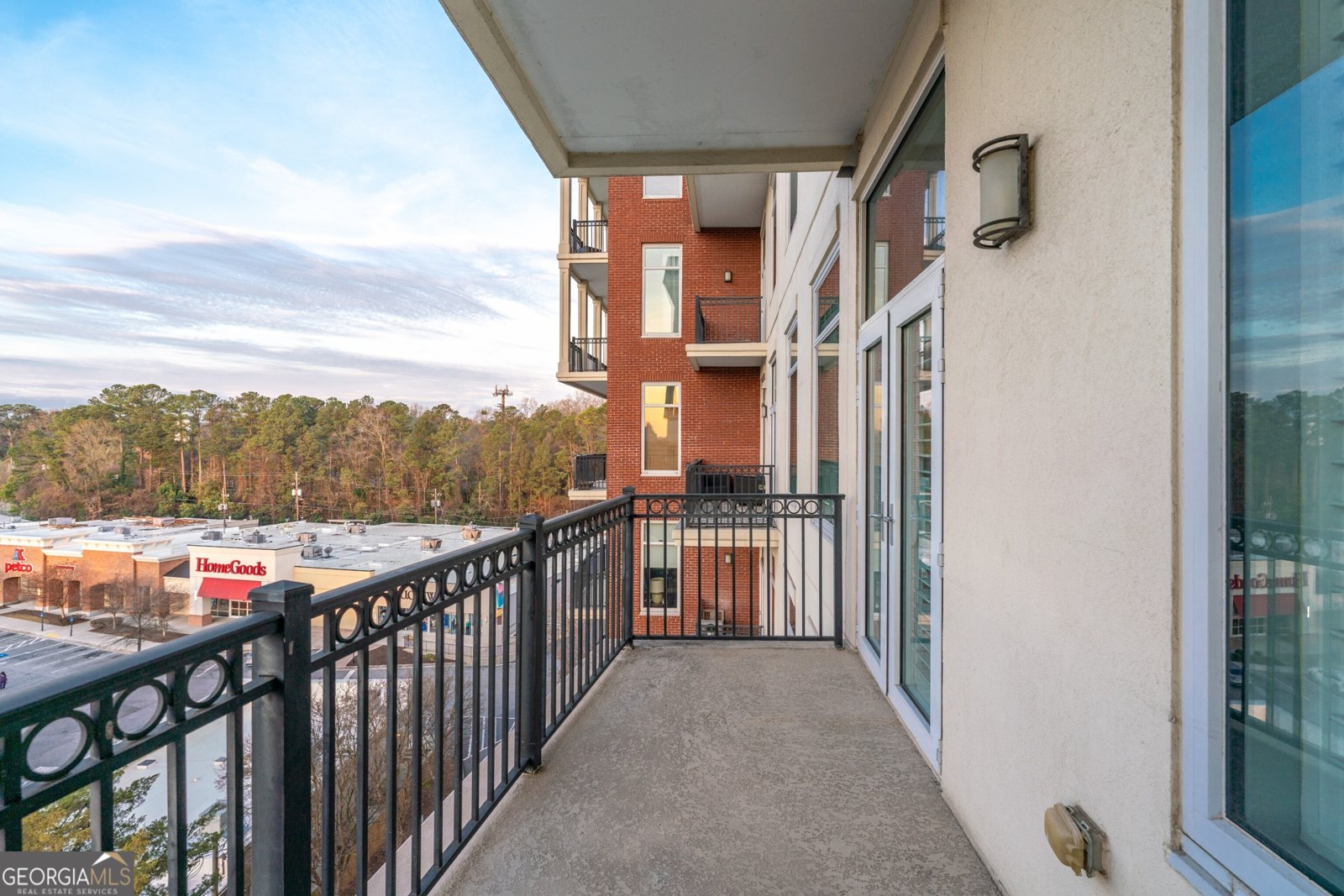 3820 Roswell Road Atlanta - 37
