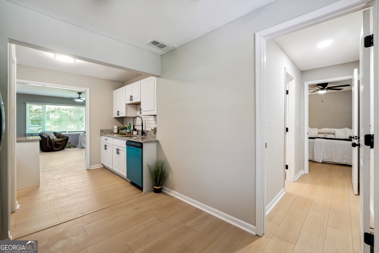 4742 West Drive Forest Park - 7