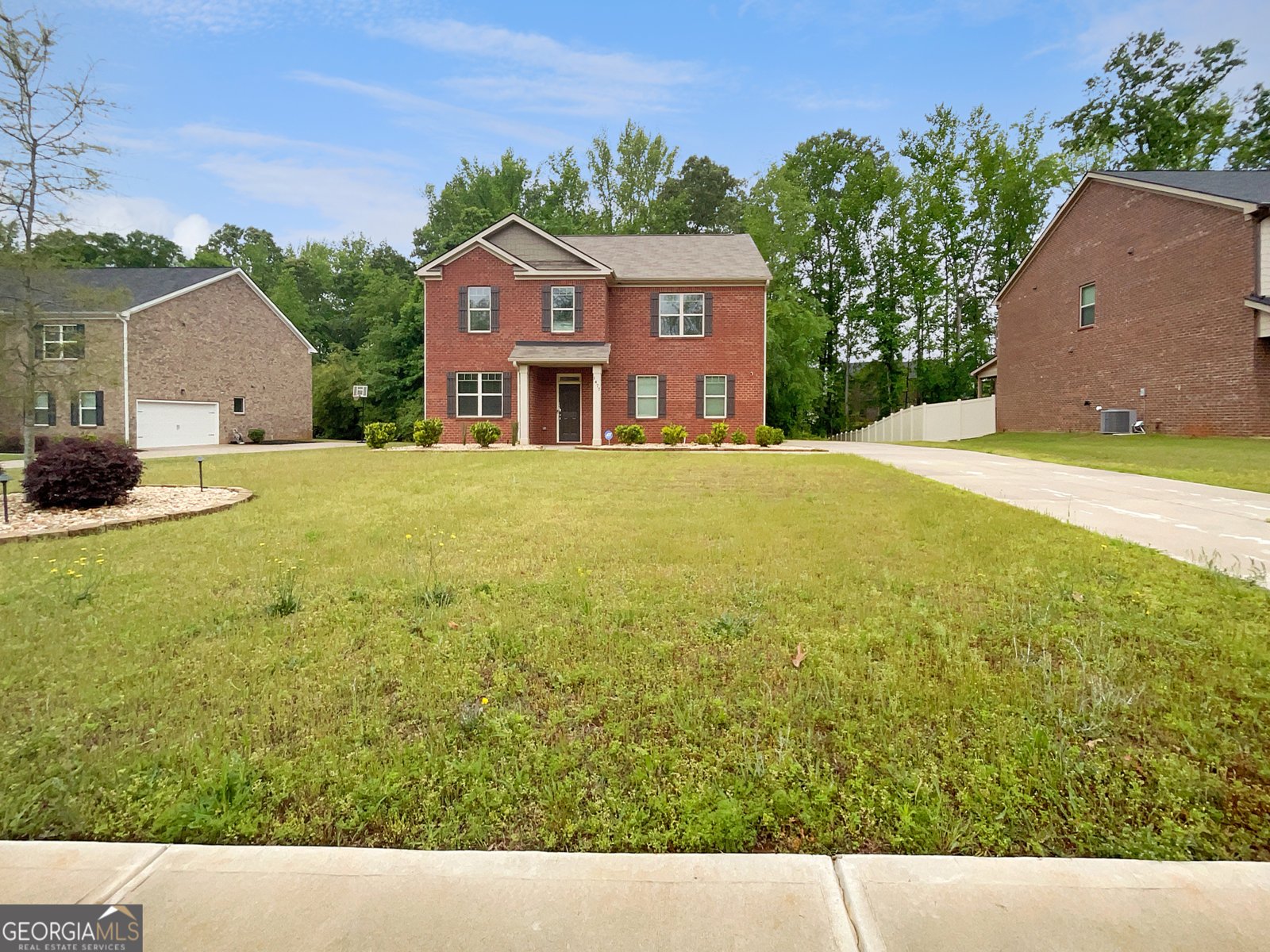 1477 Harlequin Way Stockbridge - 1