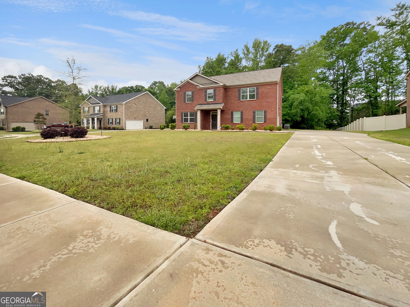 1477 Harlequin Way Stockbridge - 2