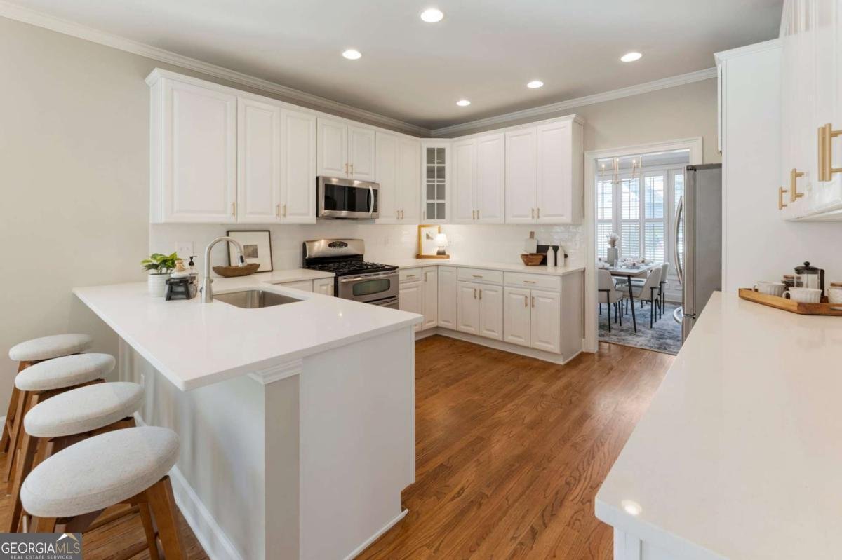 12892 Waterside Drive Milton - 30