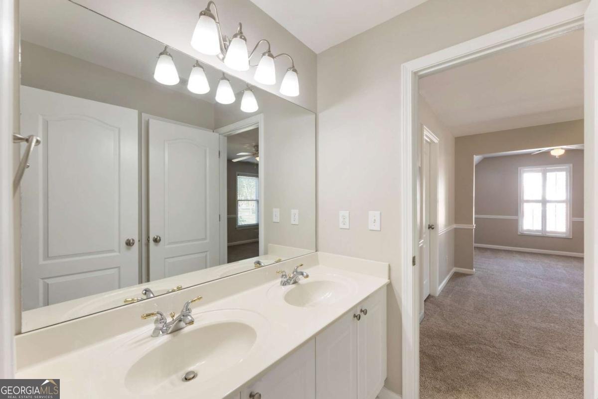 12892 Waterside Drive Milton - 54