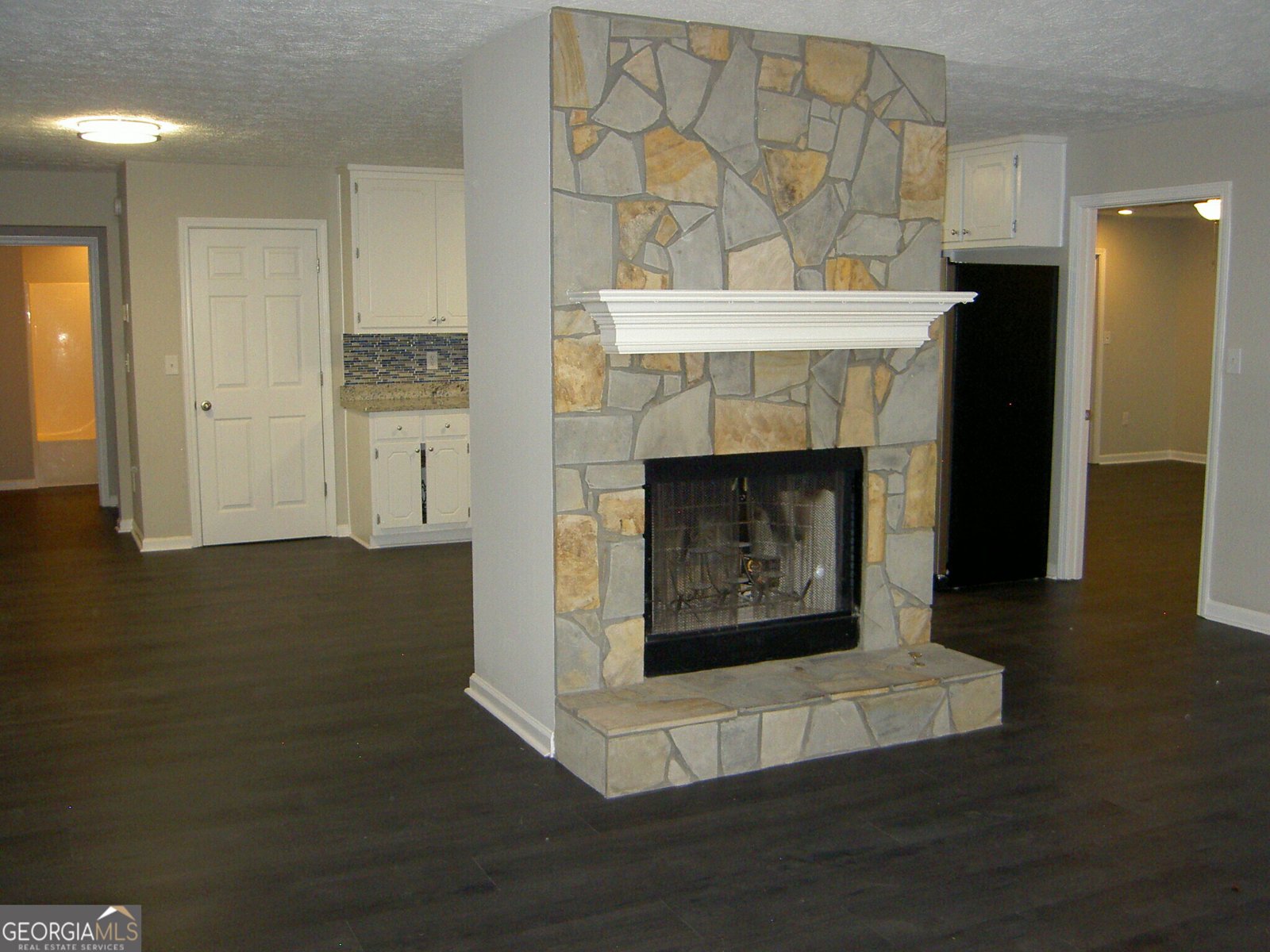 214 Oak Circle Stockbridge - 5