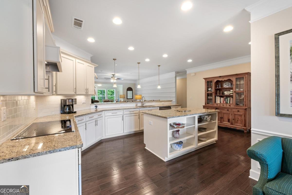 1041 Island Inlet Cove Greensboro - 14