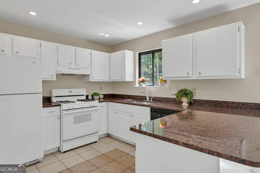 1147 Williamsburg Lane Norcross - 6