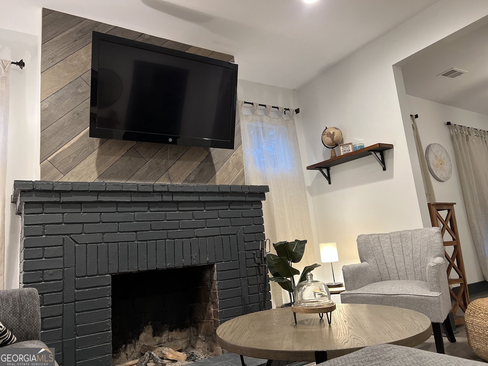 1074 HOBSON Street Atlanta - 25