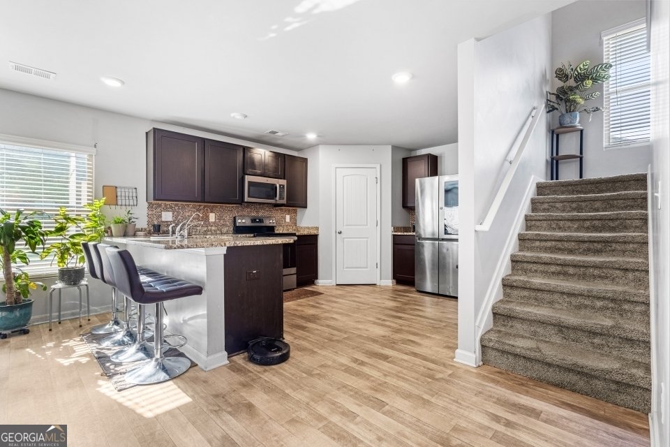 400 Toronto Circle Hampton - 2