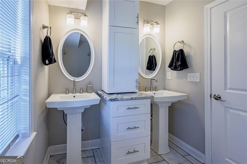 1390 Almont Drive Atlanta - 22