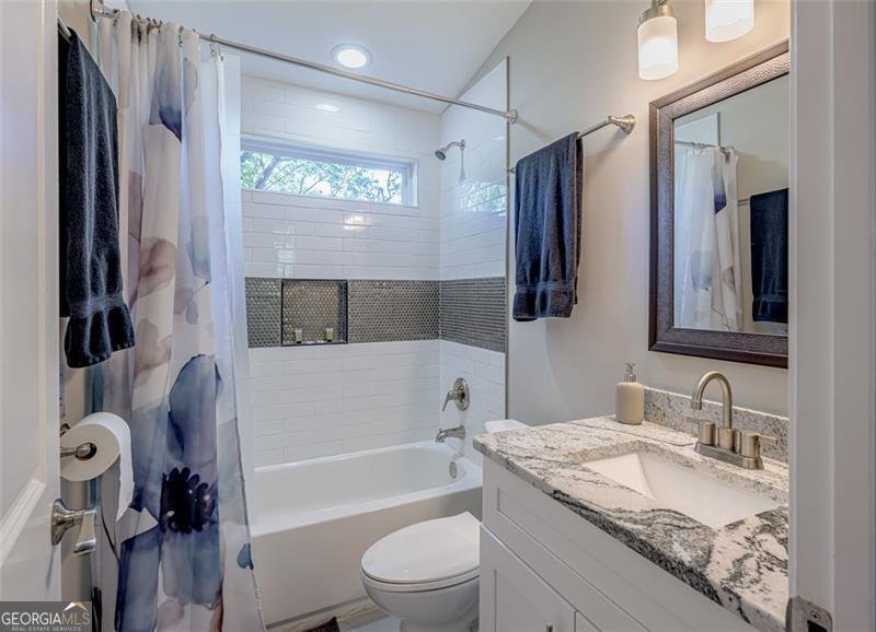 1390 Almont Drive Atlanta - 28