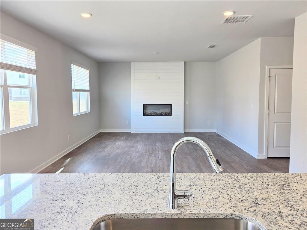 670 Redhead Way Grayson - 5