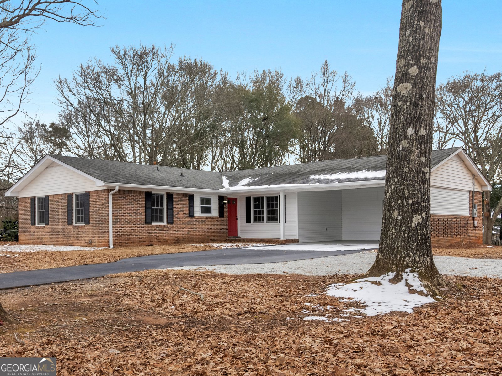 401 Harp Road Thomaston - 2