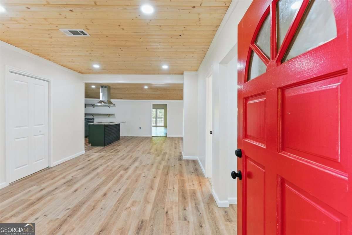 673 Burkhalter Road Silver Creek - 11