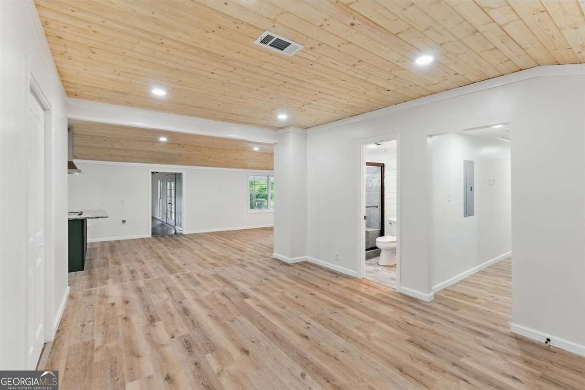 673 Burkhalter Road Silver Creek - 13