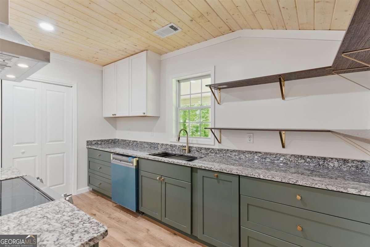 673 Burkhalter Road Silver Creek - 16
