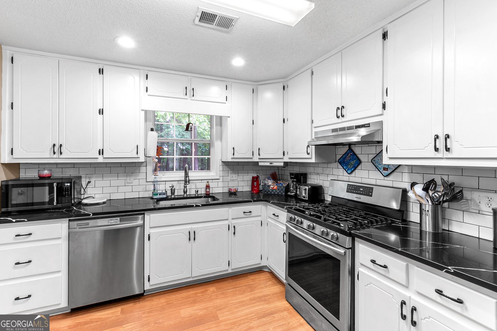 372 River Point Drive McDonough - 25