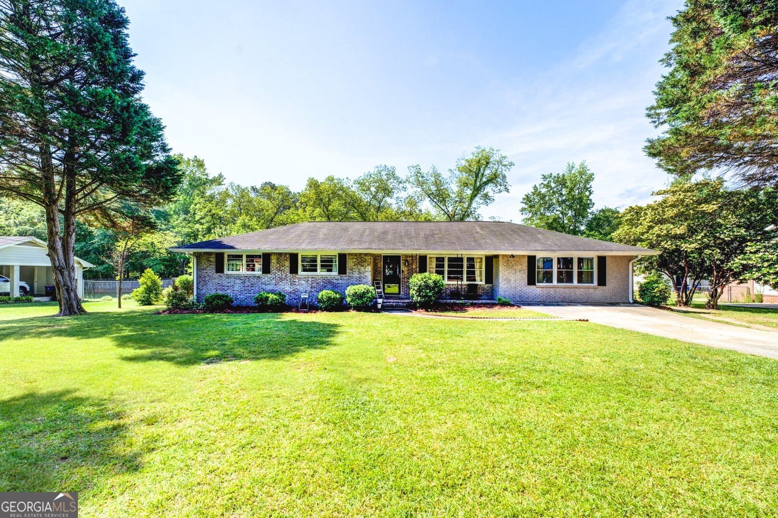 5327 David Circle Covington - 3
