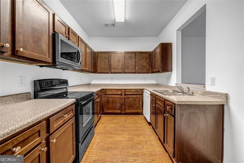 3037 BONNES Drive Lithonia - 9
