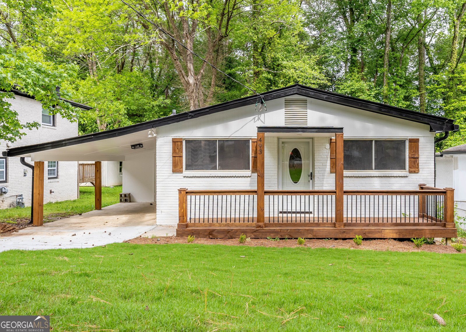 493 Woods Drive Atlanta - 1