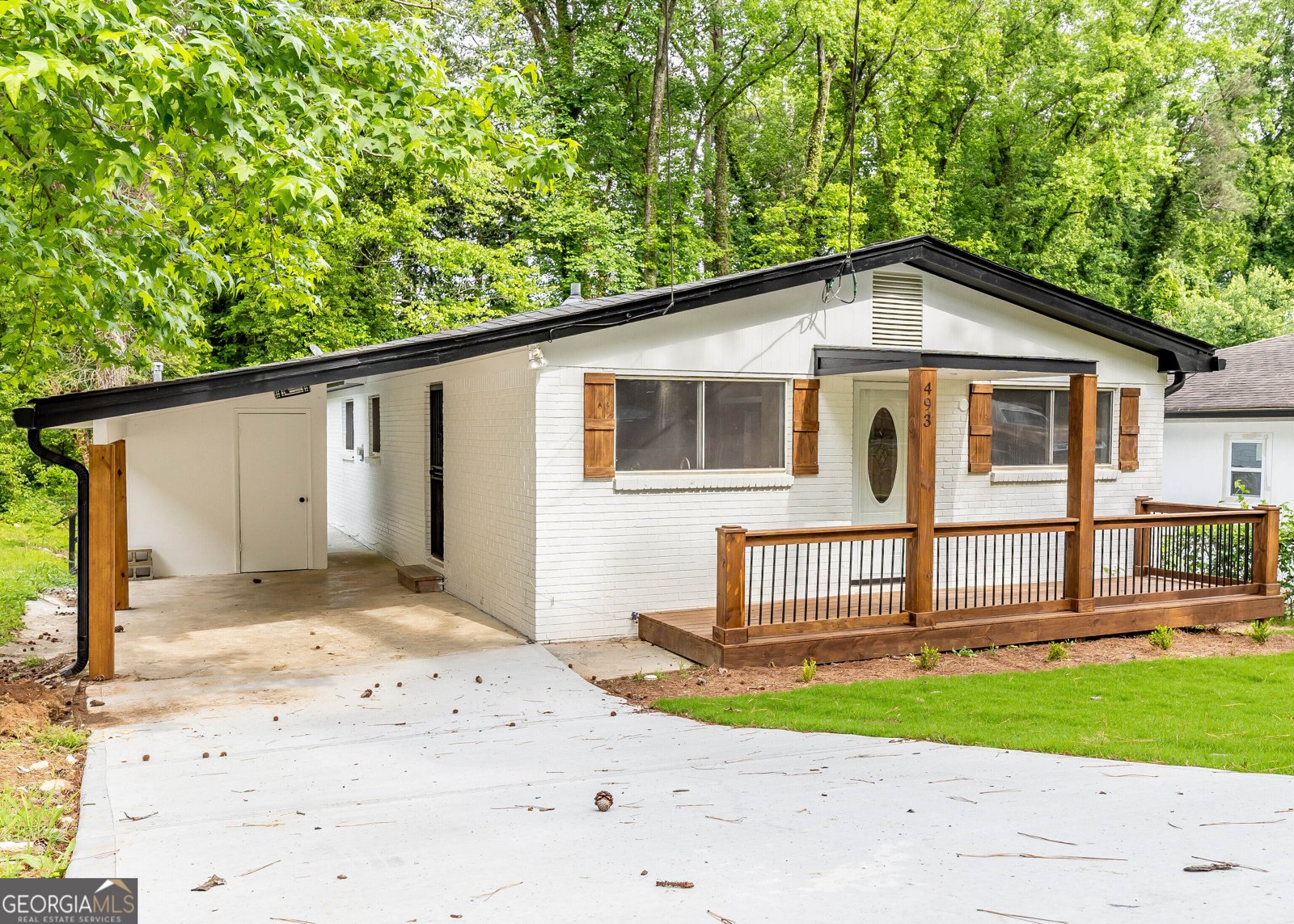 493 Woods Drive Atlanta - 2