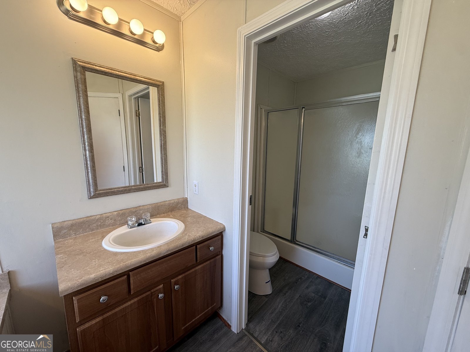 2214 Sheffield Road Rentz - 34