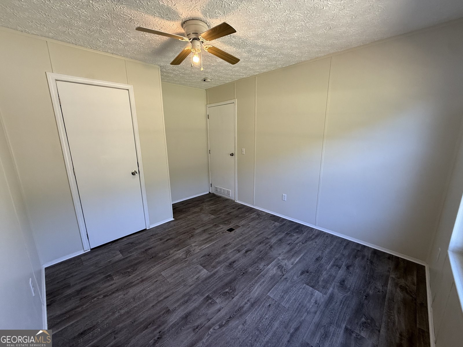 2214 Sheffield Road Rentz - 52