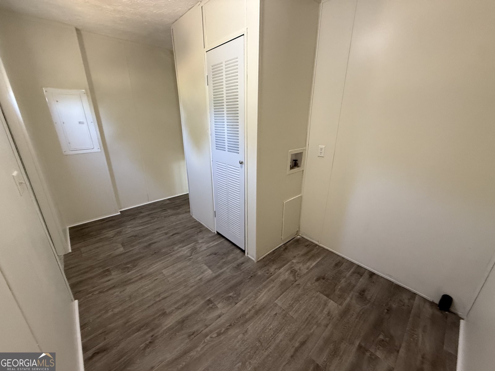 2214 Sheffield Road Rentz - 57