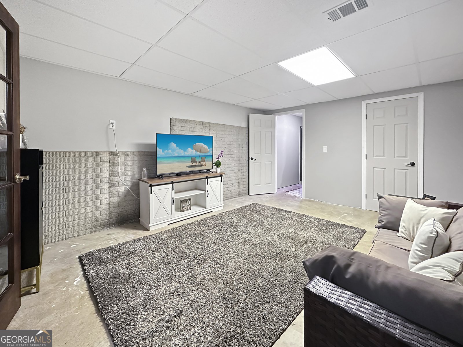 715 Frog Road Locust Grove - 30