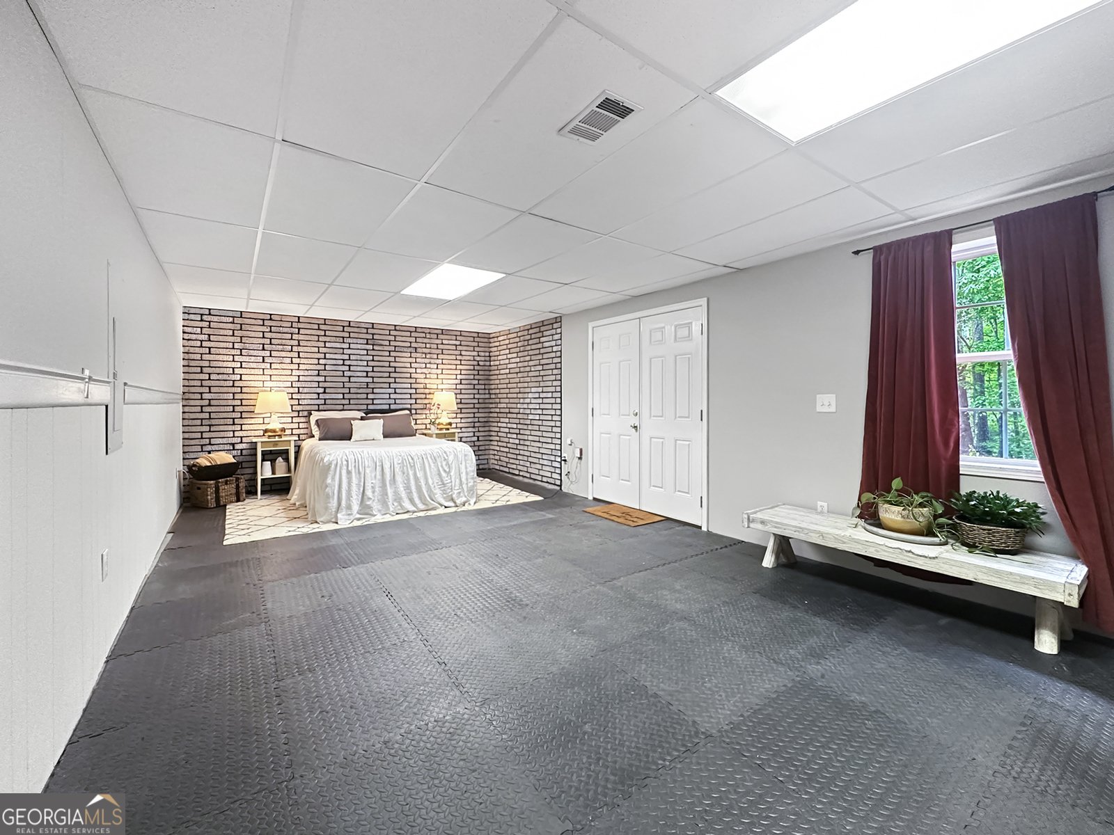 715 Frog Road Locust Grove - 32