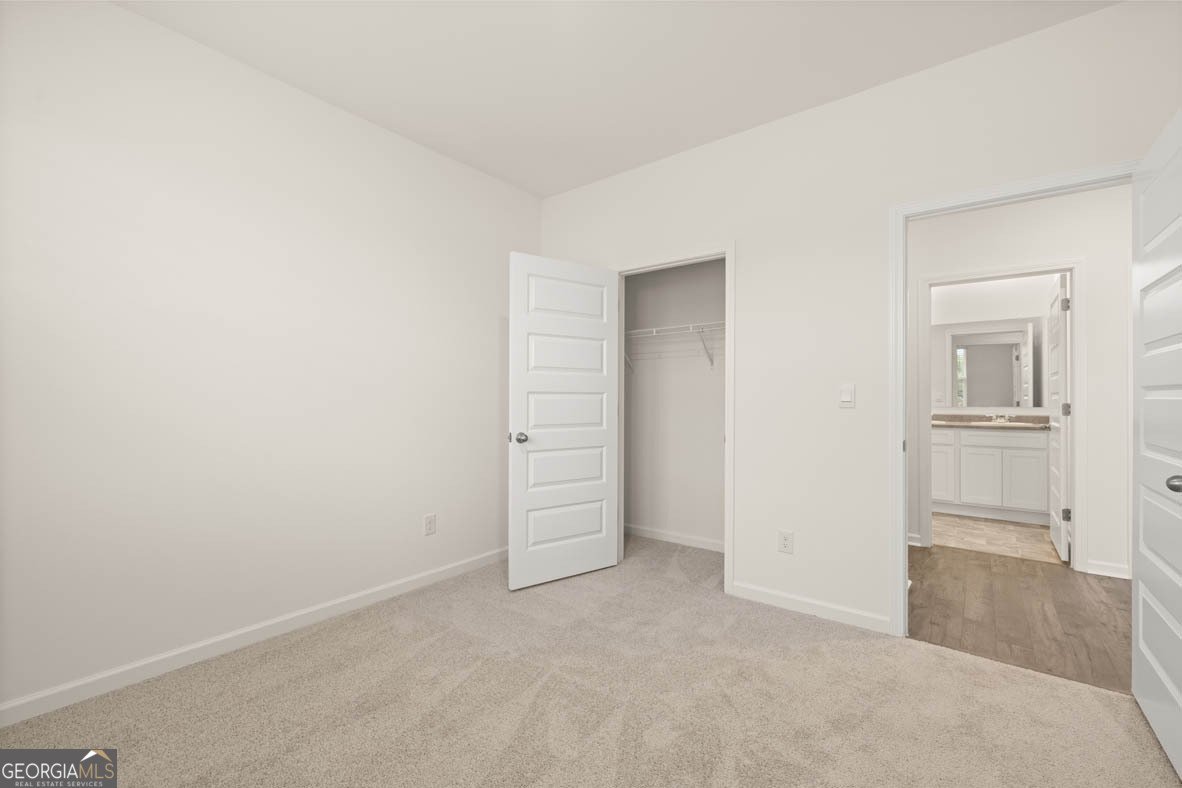 648 Kimberwick Drive Locust Grove - 38