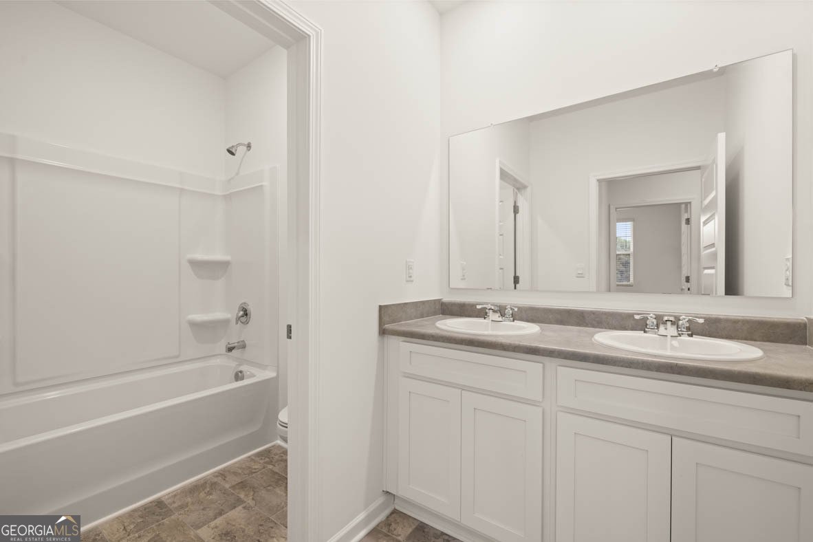 648 Kimberwick Drive Locust Grove - 39