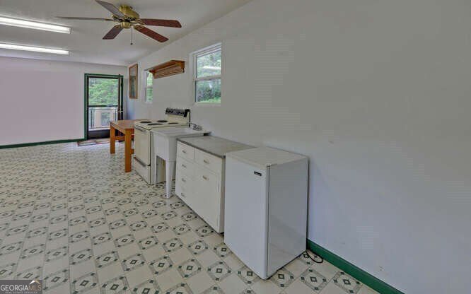 2252 Cathy Road Hiawassee - 35