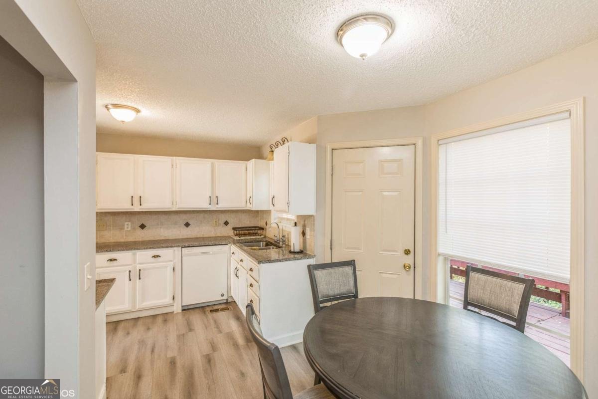 7490 Hunters Ridge Drive Douglasville - 6