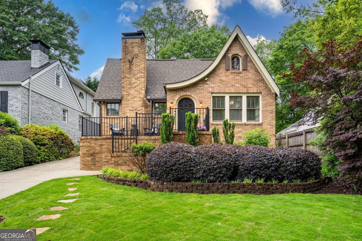 2580 Acorn Avenue Atlanta - 1