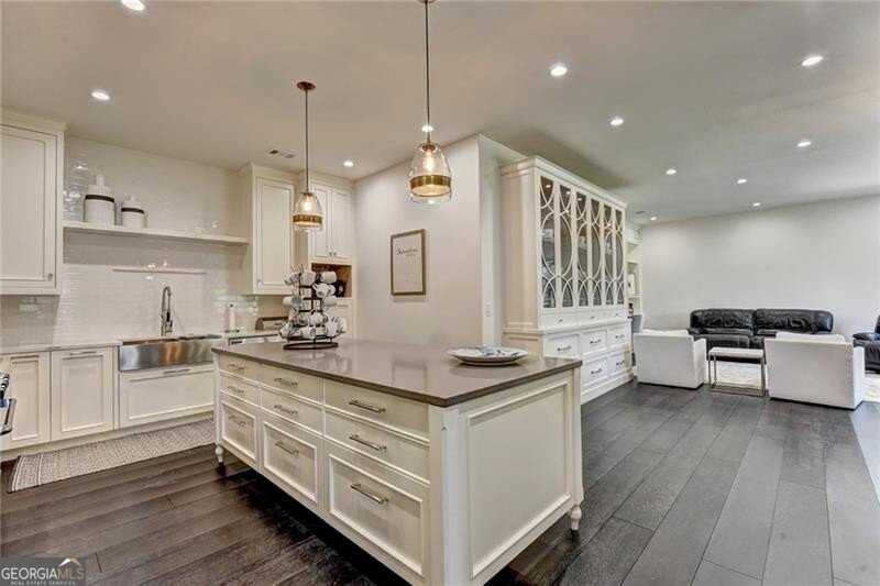 2305 Braselton Highway Buford - 73