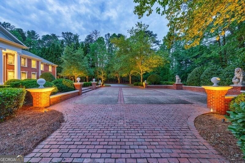 4500 Candacraig Johns Creek - 101