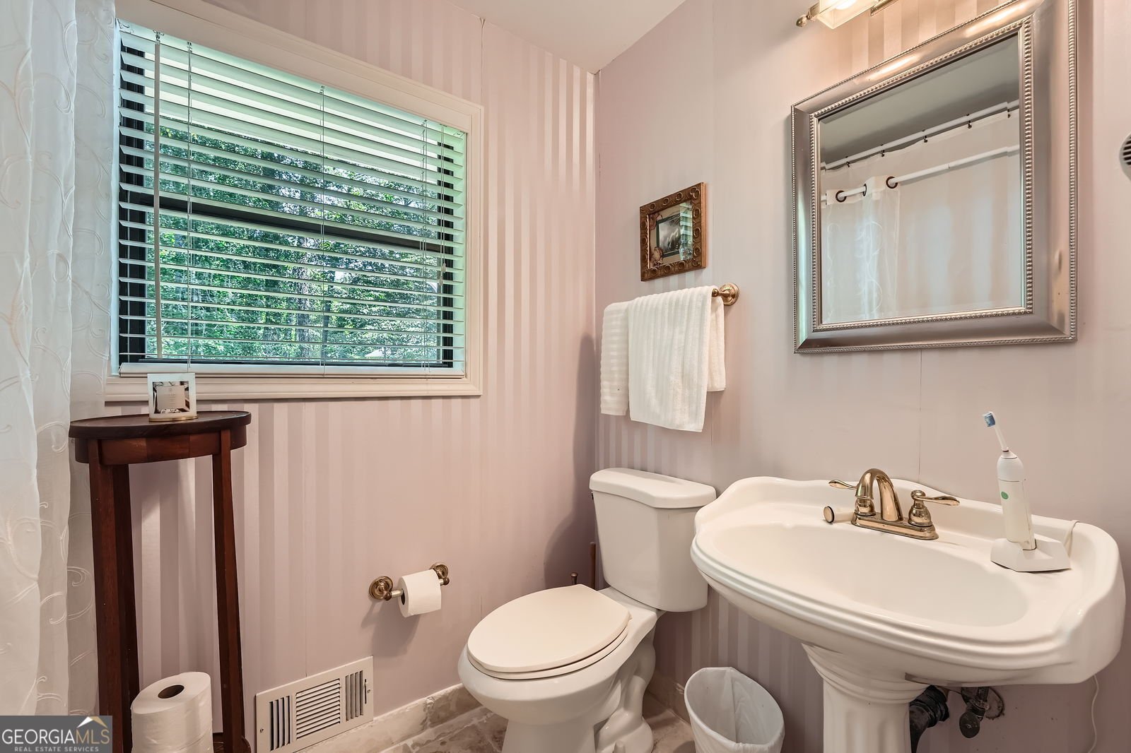 125 Fortuna Court Roswell - 17