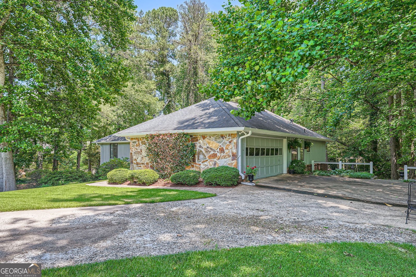 125 Fortuna Court Roswell - 4