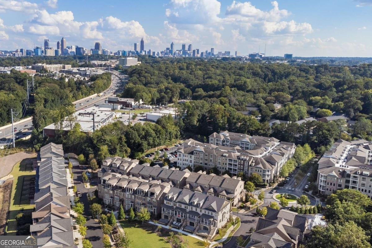 1112 CORDIA Avenue Atlanta - 33