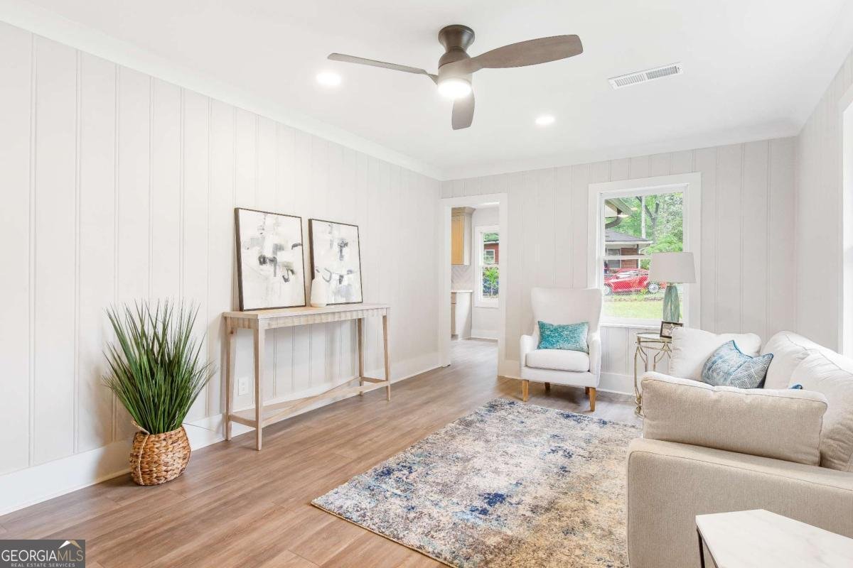 2260 Old Spring Road Smyrna - 8