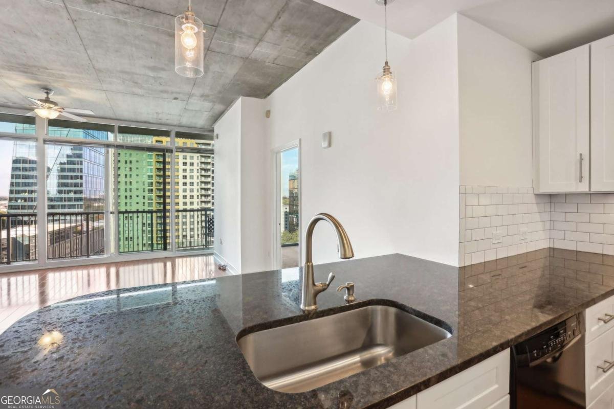 950 Peachtree Street Atlanta - 33